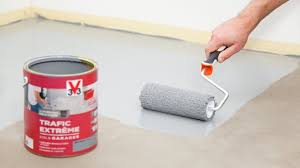 La peinture pour sol de garage contient également des agents hydrofuges qui apportent une résistance accrue à l'eau mais aussi aux projections de graisses ou d'huile. Repeindre Un Sol De Garage En 10 Etapes