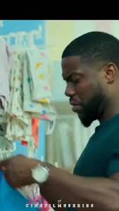 Maddy Cuidando Niños