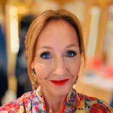 Pamela Hertz's Instagram, Twitter & Facebook