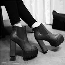 Black Ankle Boots Outfit Tumblr Find Out Where To Get The Dress Martin Boots Fashion Chunky Heel Shoes Boots