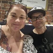 Dawn Wininger's Instagram, Twitter & Facebook