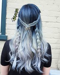 Miranda The Unicorn Silver And Slate Always Pull Blue In Pics But It S More Of A Charcoal Root With Silvery White Ends Blue Ombre Hair Hair Styles Ombre Hair