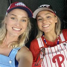 Amanda Molitor and Chris Ruhl's Wedding Website