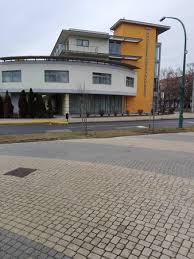 Aqua palace water park is available for an additional fee. Szalonzene Picture Of Hunguest Hotel Aqua Sol Hajduszoboszlo Tripadvisor