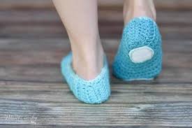 How to knit unisex slippers from a square for beginners. How To Make Crochet Slippers Non Slip 7 Tested Non Slip Methods