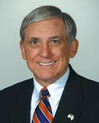 Robert Largent's Instagram, Twitter & Facebook