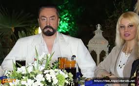 Julianne hough beyaz mayosuyla büyüledi! Adnan Oktar A Bayginlik Gecirten Ceza Mahkeme Bu Isimlere Acimadi