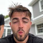 Zachary Mcrae's Instagram, Twitter & Facebook