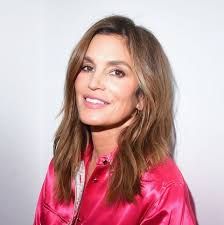 View yourself with cindy crawford hairstyles. How Cindy Crawford Looks So Young At 53 Her Top Anti Aging Tips