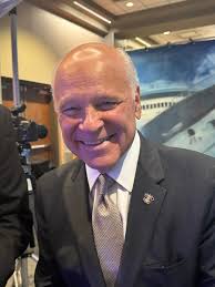 Remove background and glare from photo?