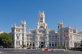 مع مجموعة تغطي أكثر من 7000 عمل فني لا يقدر بثمن، يمكن القول إن متحف مدريد ديل برادو هو معرض الفنون الأول في العالم للأساتذة الأوروبيين. Ù…Ø¯Ø±ÙŠØ¯ ÙˆÙŠÙƒÙŠØ¨ÙŠØ¯ÙŠØ§
