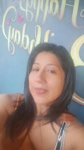 Buenas noches 💫 Hoy fue un día muy especial para mí, ¡cumpli 37 años! 🎉  Estoy muy contenta de haberlo celebrado y quiero aprovechar para agradecer  a mi increíble familia por su