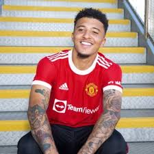 Manchester united have agreed a deal in principle with borussia dortmund to sign england international jadon sancho for an initial €85 . Fxzq1jrlw Tqm