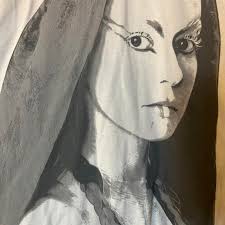 Meg Meyers brand new, didn’t come with tags purchase...