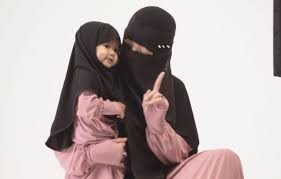 Bertahanlah, wahai raksa jangan kau terhenti berpautlah, wahai nyawa ini bukan mimpi saks. Pendakwah Tegur Fynn Jamal Jika Tak Tahu Mengaku Tak Tahu Hiburan Mstar