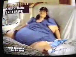 Shooting photo insolite entre sultan kösen, l'homme le plus grand du monde et joyti amge, la femme la plus petite du. Carol Yager La Femme La Plus Grosse Du Monde Youtube