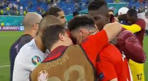 Szwajcaria wyceniana przez popularny portal z wycenami na ponad 200mln euro a hiszpania az na ponad 800mln euro. Be9ocaqekjq3um