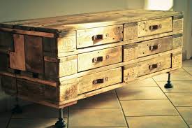 Sideboard Selber Bauen 49 Diy Ideen Und Anleitung Diy Mobel Zenideen In 2020 Sideboard Selber Bauen Europalette Selber Bauen