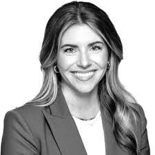 Rebecca Barbee's Instagram, Twitter & Facebook