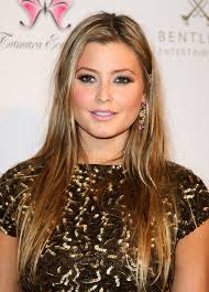 Holly Valance editorial photo. Image of nick, arriving