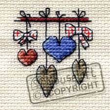 Jeu De Coloriage Scwm4 Mini Kit Point De Croix Coeurs Ballants Stitchlets Collection Cdiscount Jeux Jouets