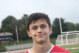 Mason Richards hopes to help Cardinals win district title