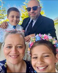 Fundraiser for Joy Seltzer by Mary Krotki : Please Hug Your Loved Ones…