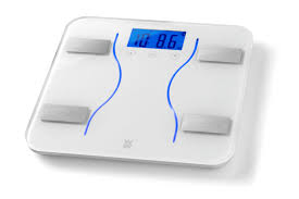 The weight watchers bluetooth body analysis scale by conair is probably the most versatile and appealing scale that weight watchers has to offer. 9 Best Bathroom Scales Pick Between Fitbit Weight Watchers And More