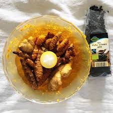 Leckeres Heilmittel Rezept Fur Selbstgemachte Kurkumapaste Fourhang Auf 4 Augen Sehen Mehr Kurkuma Paste Ayurvedische Rezepte Kurkuma Rezepte