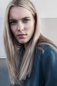 This stacked hairstyle will mix the grey and blonde hair shades making it look attractive. 100 Best Hairstyles Haircuts For Women With Thin Hair In 2021