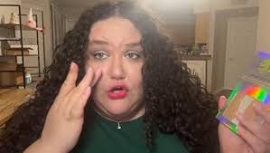 Amazon.com: Sun Patch, Parches reutilizables de protección solar para  debajo de los ojos, 100% silicona para protección UV, calcomanías faciales  con UPF 50, 1 paquete/4 pares, blanco (golfo, surf, natación, esquí :