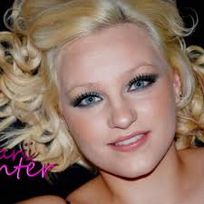 Cari Winter (@cariwinter)