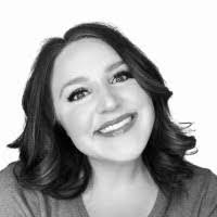 Danielle Borowski's Instagram, Twitter & Facebook