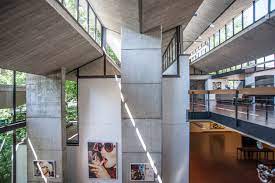 At the same time we feel bound by the classical functions of a museum: Herforder Kunstverein Daniel Poppelmann Haus