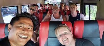 Bali bed service at the beach