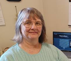 Looking to feature artists and services in Etsy shops