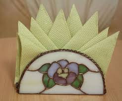 كيفية جعل الديكور منديل على الطاولة