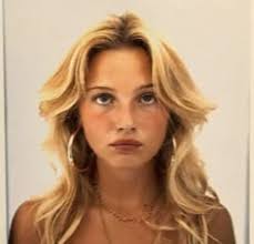 Summer Douglas (somerdouglas)