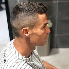 Christiano ronaldo loves to experiment with his looks, keeps his hairstylist. Teamcronaldo On Twitter New Haircut Of Cristiano Ronaldo