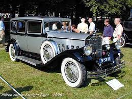 1929 Pierce Arrow Straight Eight Limousine Idee Cadeau Cute Gift Idea Http Gabyfeeriefr T Classic Cars Vintage Antique Cars Unique Cars