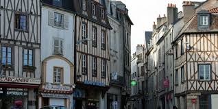 Trouvez votre emploi chez banque de france parmi les 226 offres proposées par jobijoba ➤ cdi, cdd, stages ☑ alertes personnalisées par mail. Que Se Passe T Il Sur Le Marche Immobilier A Poitiers