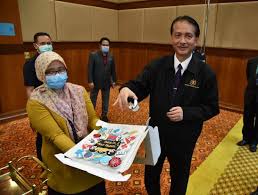 Tak lupa ucapan terimakasih atas semua do'a dan harapan untuk kebaikan anak kami di hari ulang tahunnya yang ke 10. Surprise Dr Noor Hisham Terkejut Dirai Media Sempena Hari Lahir Ke 57 Semasa Mstar
