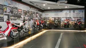 Hlb menawarkan produk perbankan konvensional dan juga islamik, termasuk pada tahun yang sama juga hong leong bank disenaraikan di bursa saham kuala lumpur. Yamaha Lifestyle Station Pusat Sehenti Gaya Hidup Yamaha Di Sungai Buloh Careta