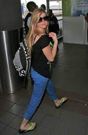 Check spelling or type a new query. More Pics Of Avril Lavigne Flip Flops Avril Lavigne Style Green Flip Flops Avril Lavigne