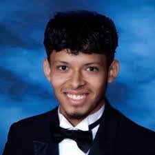 Seth Hinson's Instagram, Twitter & Facebook