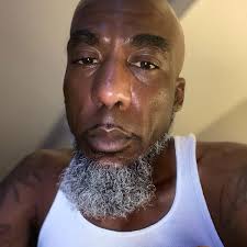 GRAND EARTH DAY TO ME 1/25 THIS JOURNEY HAS BEEN NOTHING BUT AMAZING WITH  ALL ITS GIVEN N TAKEN I FINALLY OVER STAND THE MISSION NOW. All PRAISE TO  THE UNIVERSE 🌍♒️👑✊🏾