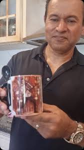 Antojao de café de pepita de marañón., Gracias a la gente de la Cámara de  Tolé por el detalle.