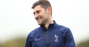 Bayern munich players wives & girlfriends 2020. Ben Davies Opens Up On Helping His Elderly Neighbour Spurs Training And Dream Jose Mourinho Football London
