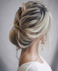 Pin By Daystar On Hair Styles Hair Styles Long Hair Styles Elegant Wedding Hair