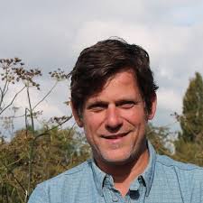 Iain Cox (@iain_cox)